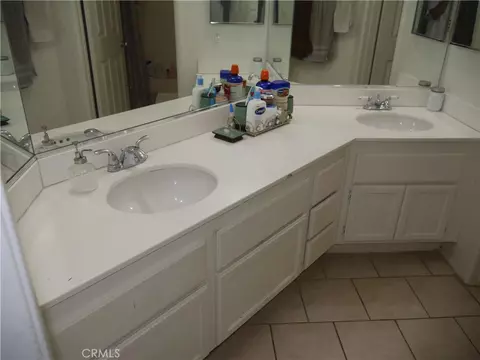 14166 Redondo Ct, Fontana, CA 92336 photo 36