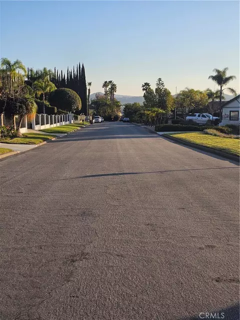View/Area - 16796 Katie, Riverside, CA 92504 photo 2 of 2