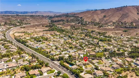 View/Area - 11134 Traditions Ct, Riverside, CA 92503 photo 6 of 7