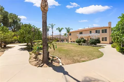 Exterior - 11134 Traditions Ct, Riverside, CA 92503 photo 17 of 24