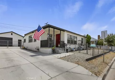 Exterior - 112 W Grandview Dr, Barstow, CA 92311 photo 6 of 6
