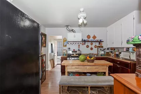 Kitchen - 112 W Grandview Dr, Barstow, CA 92311 photo 1 of 3