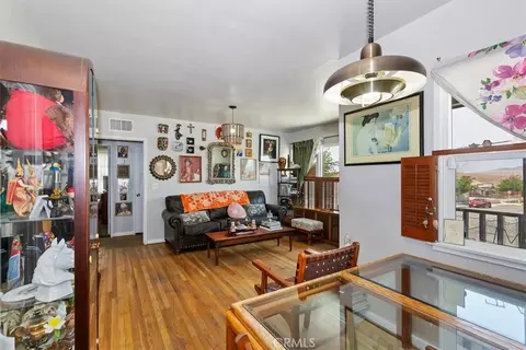 Living - 112 W Grandview Dr, Barstow, CA 92311 photo 4 of 4