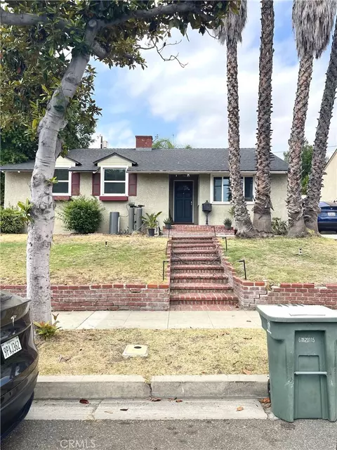 1912 N Kenneth, Burbank, CA 91504