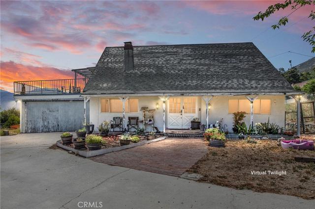 810 Hillyfield Ln, San Bernardino, CA 92407