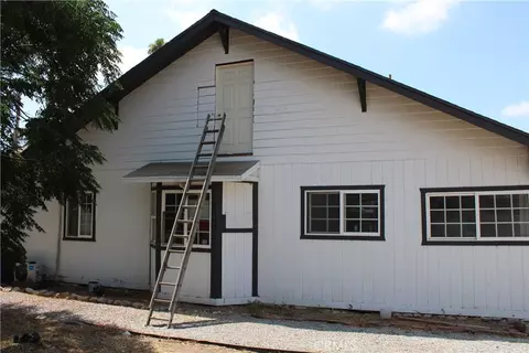 Exterior - 8296 Cypress, Fontana, CA 92335 photo 9 of 10