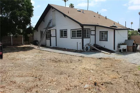 Exterior - 8296 Cypress, Fontana, CA 92335 photo 6 of 10