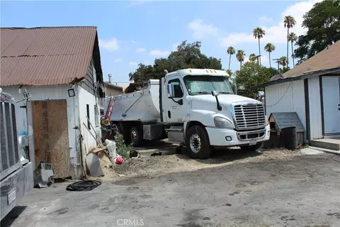 Exterior - 8296 Cypress, Fontana, CA 92335 photo 3 of 9