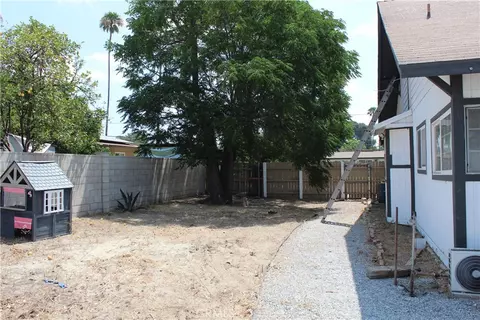 Exterior - 8296 Cypress, Fontana, CA 92335 photo 4 of 10