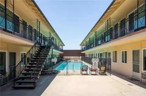 Exterior - 618 W Route 66, Glendora, CA 91740 photo 3 of 7