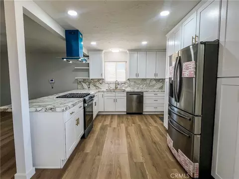 Kitchen - 36370 Fern, Barstow, CA 92311 photo 2 of 3