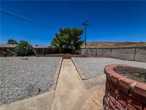 36370 Fern, Barstow, CA 92311 photo 25