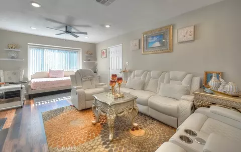 Living - 2803 Ladera Rd, San Bernardino, CA 92405 photo 3 of 5