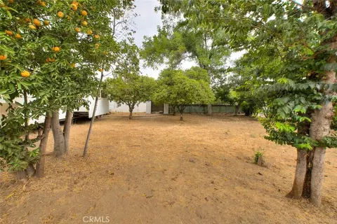 Exterior - 2803 Ladera Rd, San Bernardino, CA 92405 photo 13 of 16