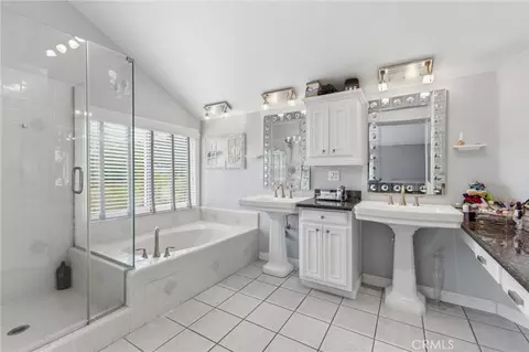 Bath - 108 Magnolia, Walnut, CA 91789 photo 3 of 5
