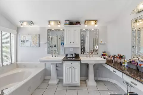 Bath - 108 Magnolia, Walnut, CA 91789 photo 5 of 5