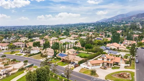 View/Area - 2429 Cliff Rd, Upland, CA 91784 photo 5 of 7