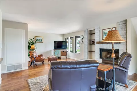Living - 2429 Cliff Rd, Upland, CA 91784 photo 4 of 5