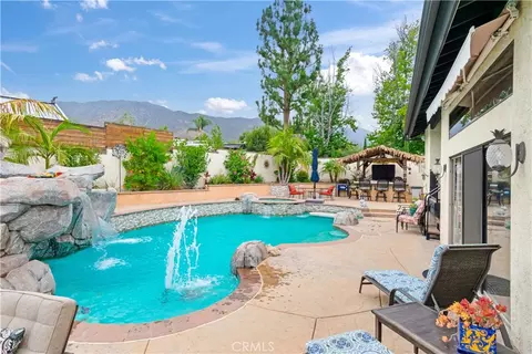 Exterior - 2429 Cliff Rd, Upland, CA 91784 photo 2 of 10