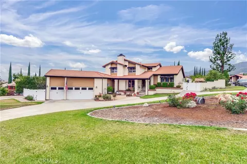 2429 Cliff Rd, Upland, CA 91784 photo 2