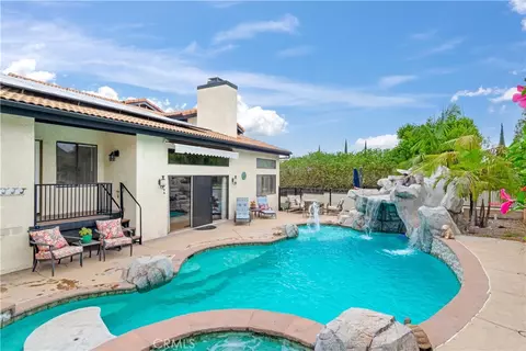 Exterior - 2429 Cliff Rd, Upland, CA 91784 photo 6 of 10