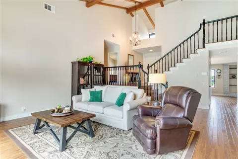Living - 2429 Cliff Rd, Upland, CA 91784 photo 2 of 6