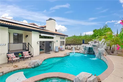 Exterior - 2429 Cliff Rd, Upland, CA 91784 photo 6 of 10