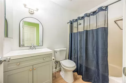 Bath - 12623 Fuchsia Dr, Rancho Cucamonga, CA 91739 photo 1 of 2