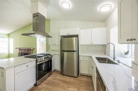 Kitchen - 12623 Fuchsia Dr, Rancho Cucamonga, CA 91739 photo 3 of 3