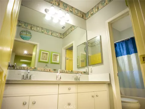 Bath - 588 Athena, Carson, CA 90745 photo 1 of 3
