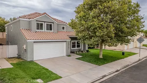 23742 Bouquet Canyon Pl, Moreno Valley, CA 92557