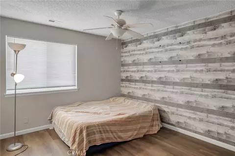 15420 Apache, Apple Valley, CA 92307 photo 9