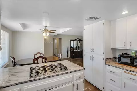 15420 Apache, Apple Valley, CA 92307 photo 7