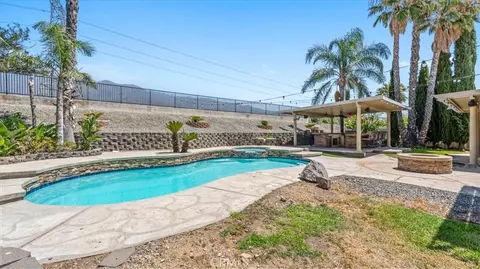 Exterior - 14062 Crestline Pl, Rancho Cucamonga, CA 91739 photo 2 of 3