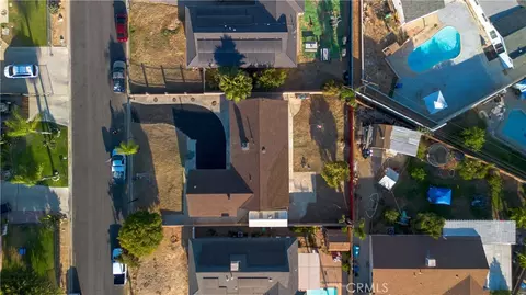 3306 Debbie, Riverside, CA 92501 photo 29