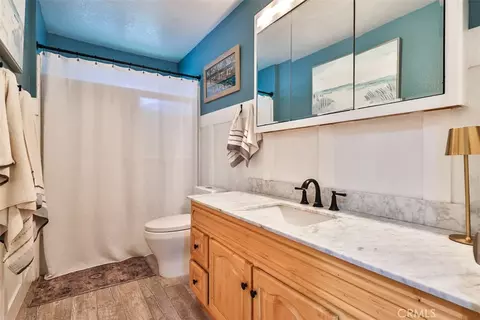 Bath - 1421 E 15th, Upland, CA 91786 photo 2 of 3