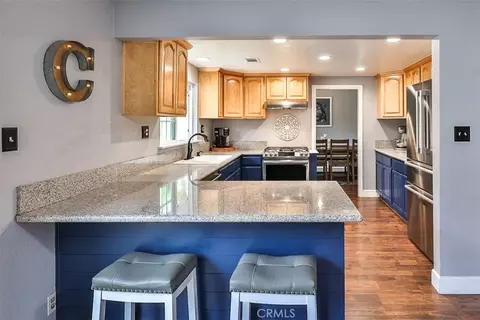 Kitchen - 1421 E 15th, Upland, CA 91786 photo 6 of 7