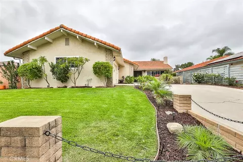 Exterior - 1421 E 15th, Upland, CA 91786 photo 10 of 13