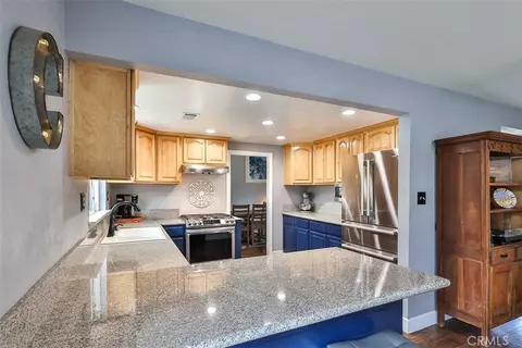 Kitchen - 1421 E 15th, Upland, CA 91786 photo 3 of 7