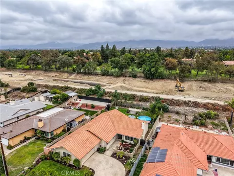 View/Area - 1421 E 15th, Upland, CA 91786 photo 5 of 7