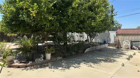 Exterior - 1424 Lynwood Way, Highland, CA 92346 photo 6 of 10