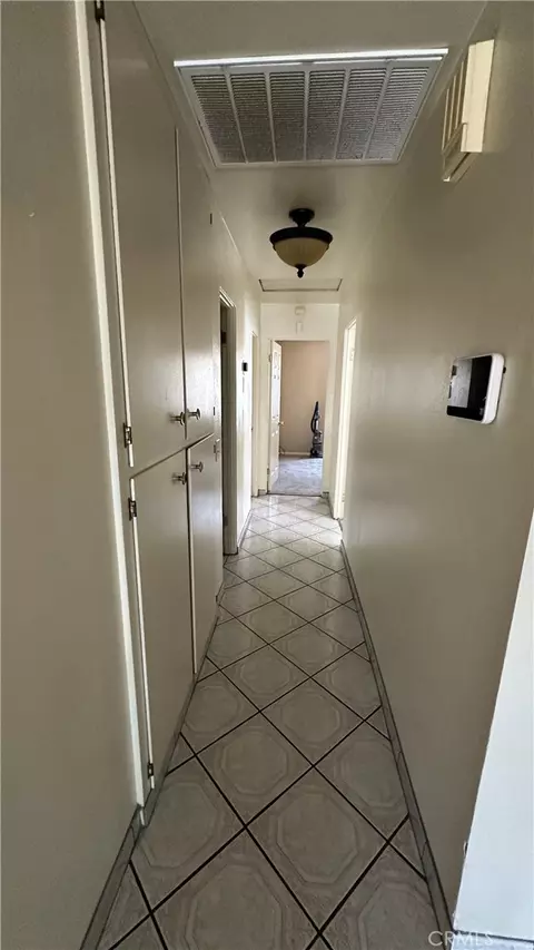 Entry Way - 1424 Lynwood Way, Highland, CA 92346 photo 2 of 3