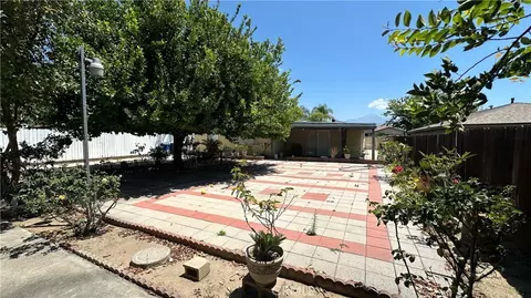 Exterior - 1424 Lynwood Way, Highland, CA 92346 photo 10 of 10