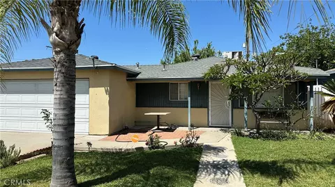 Exterior - 1424 Lynwood Way, Highland, CA 92346 photo 2 of 10