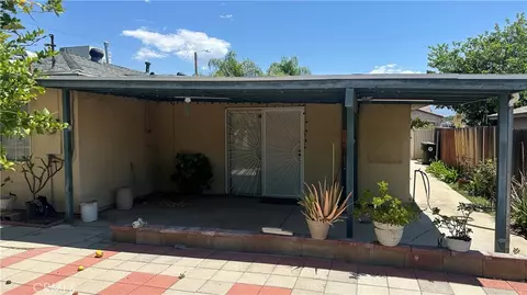 Exterior - 1424 Lynwood Way, Highland, CA 92346 photo 4 of 10