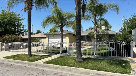 Exterior - 1424 Lynwood Way, Highland, CA 92346 photo 1 of 10