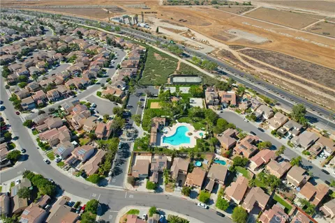 View/Area - 1888 Brockstone, Perris, CA 92571 photo 11 of 17
