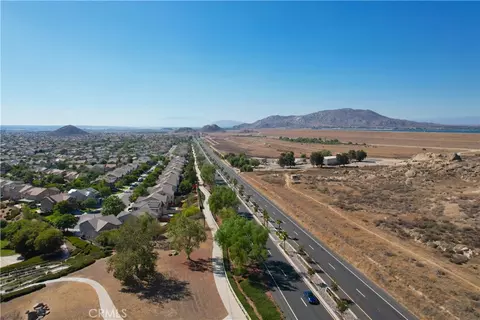 View/Area - 1888 Brockstone, Perris, CA 92571 photo 8 of 17
