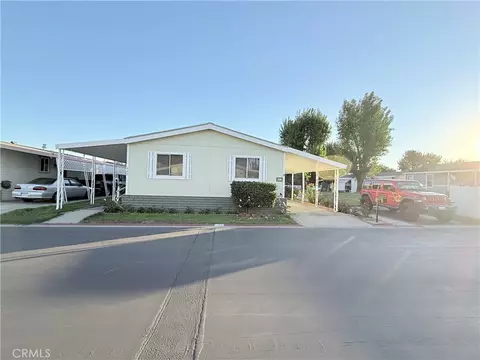 1456 Philadelphia #427, Ontario, CA 91761