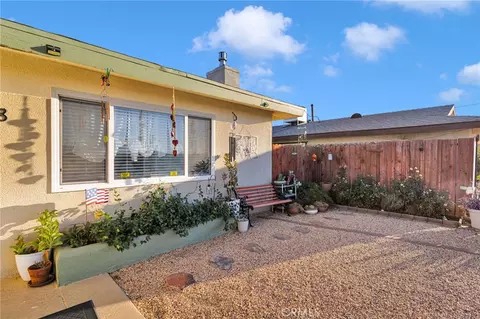 Exterior - 108 W Desert View Dr, Barstow, CA 92311 photo 2 of 9